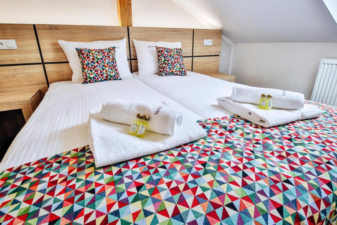 Targowa37 Uniejow Bed and Breakfast Εξωτερικό φωτογραφία