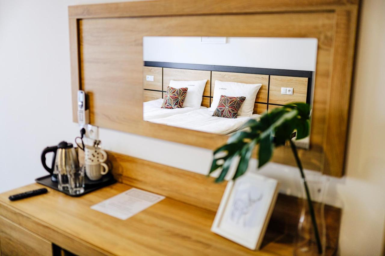 Targowa37 Uniejow Bed and Breakfast Εξωτερικό φωτογραφία